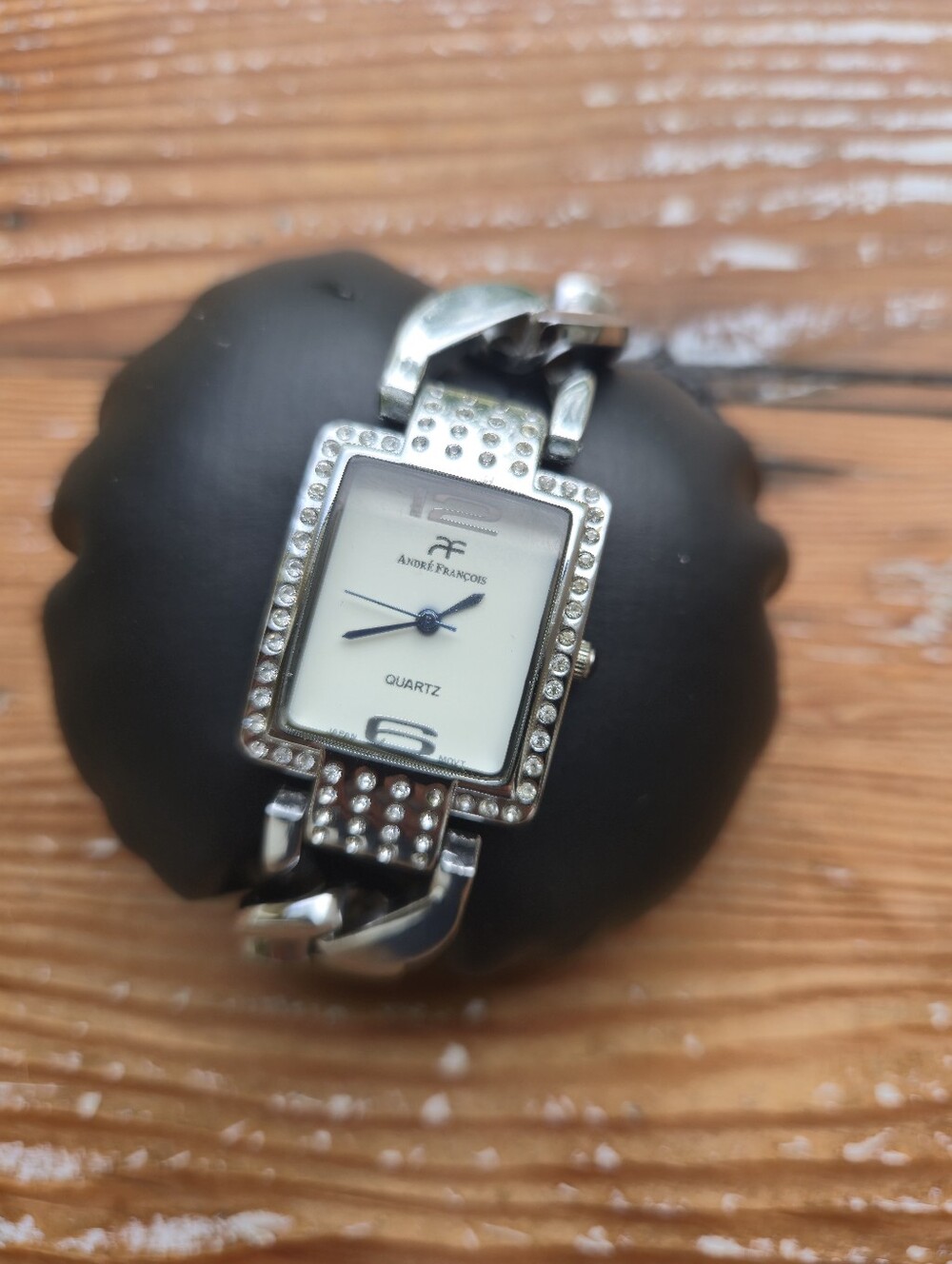 Y2K Silver Crystal-Trim Rectangle Women's Watch - Silver